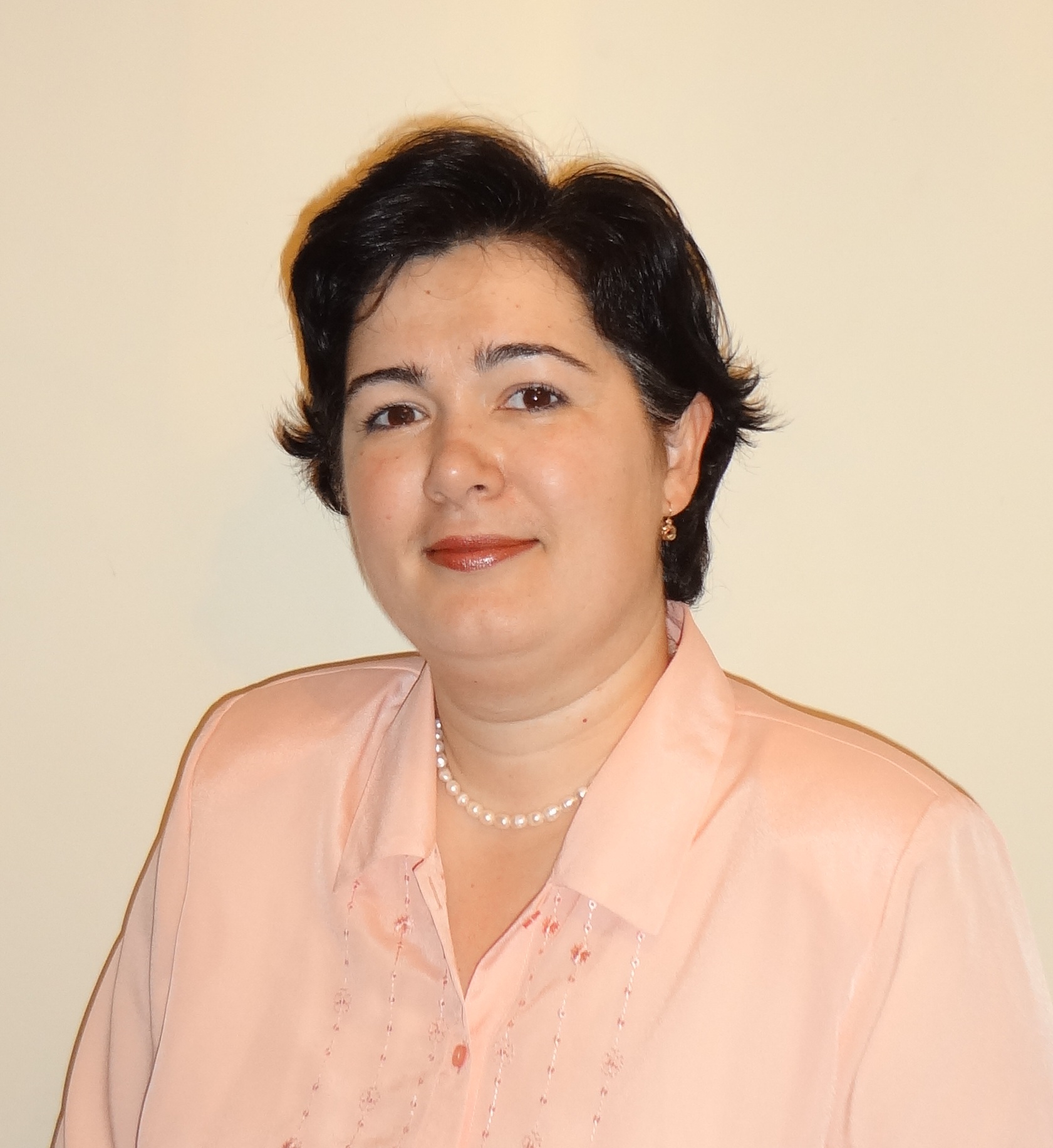 Dr. Christina Muntean